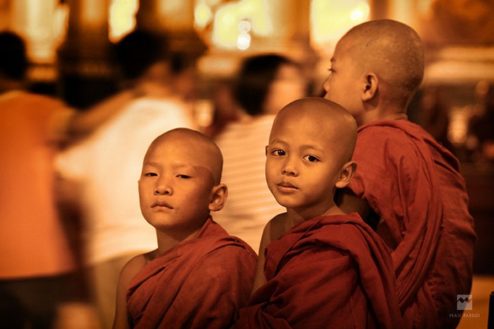 Young monks, copyright Massimiliano Fabrizi