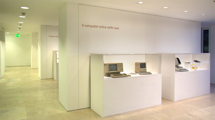 Exhibition in Ara Pacis Museum in Rome, 2007, copyright Massimiliano Fabrizi